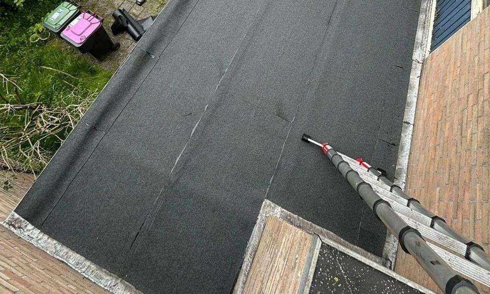 Plat dak geplaatst door dakdekker in Capelle aan den IJssel